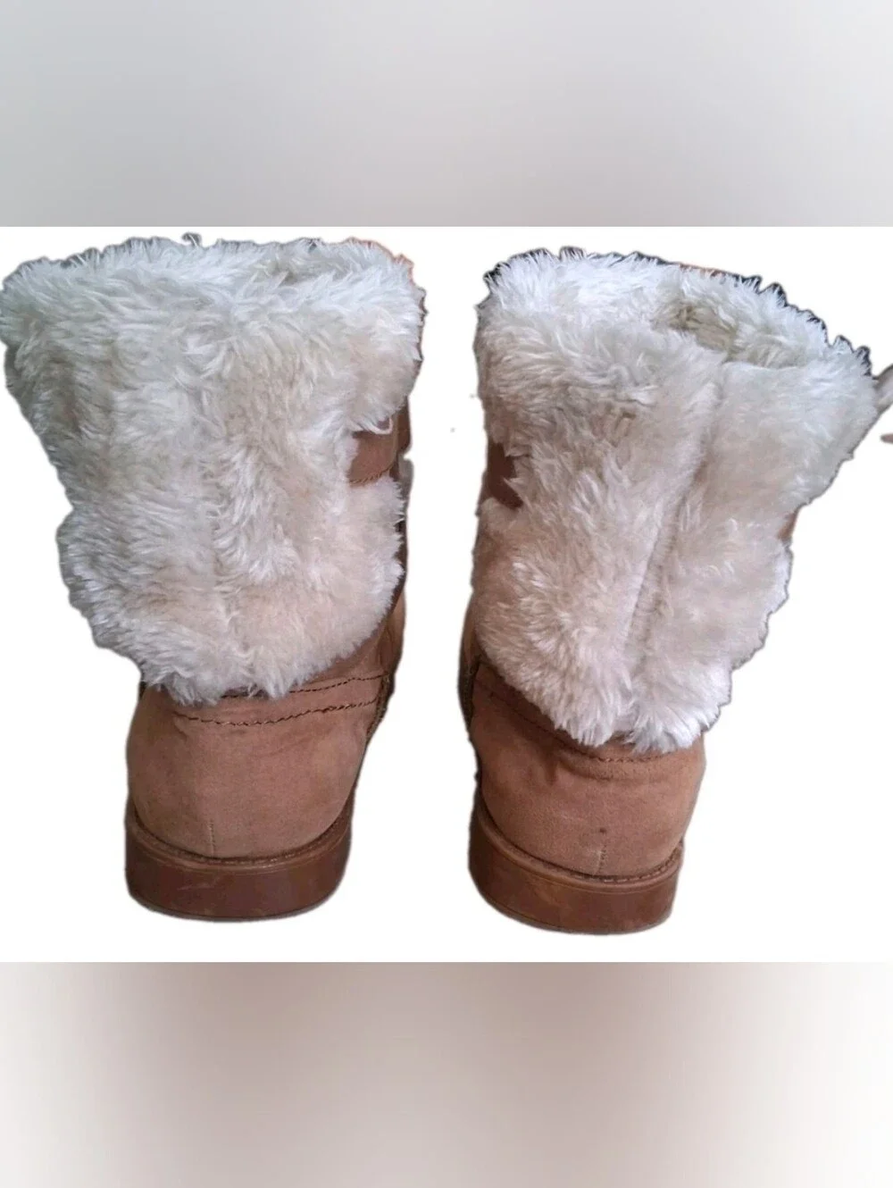 Guess Ankle Boots Womens Sz 8M Faux Suede W/ Fur Lining Brown W/Gold 